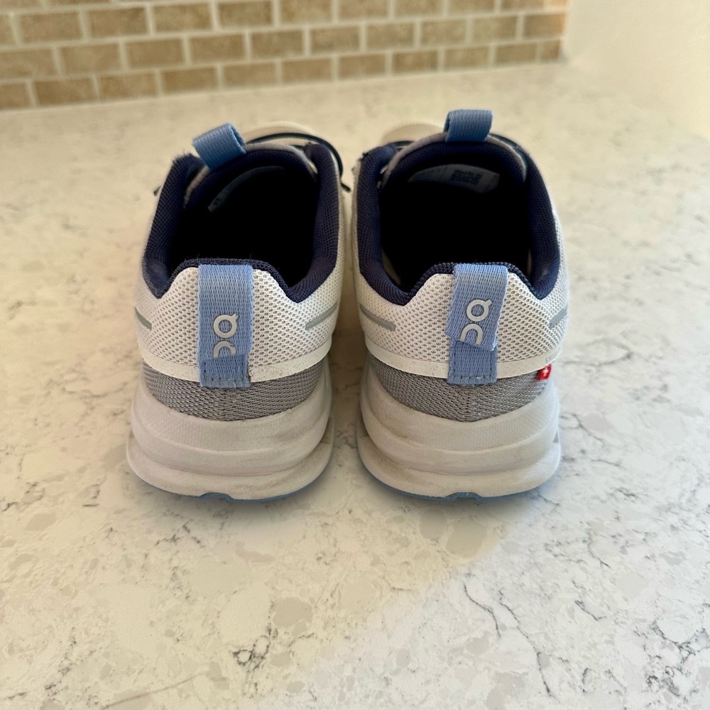On Running Sneakers | Women’s Size 5.5 - Picture 5 of 6
